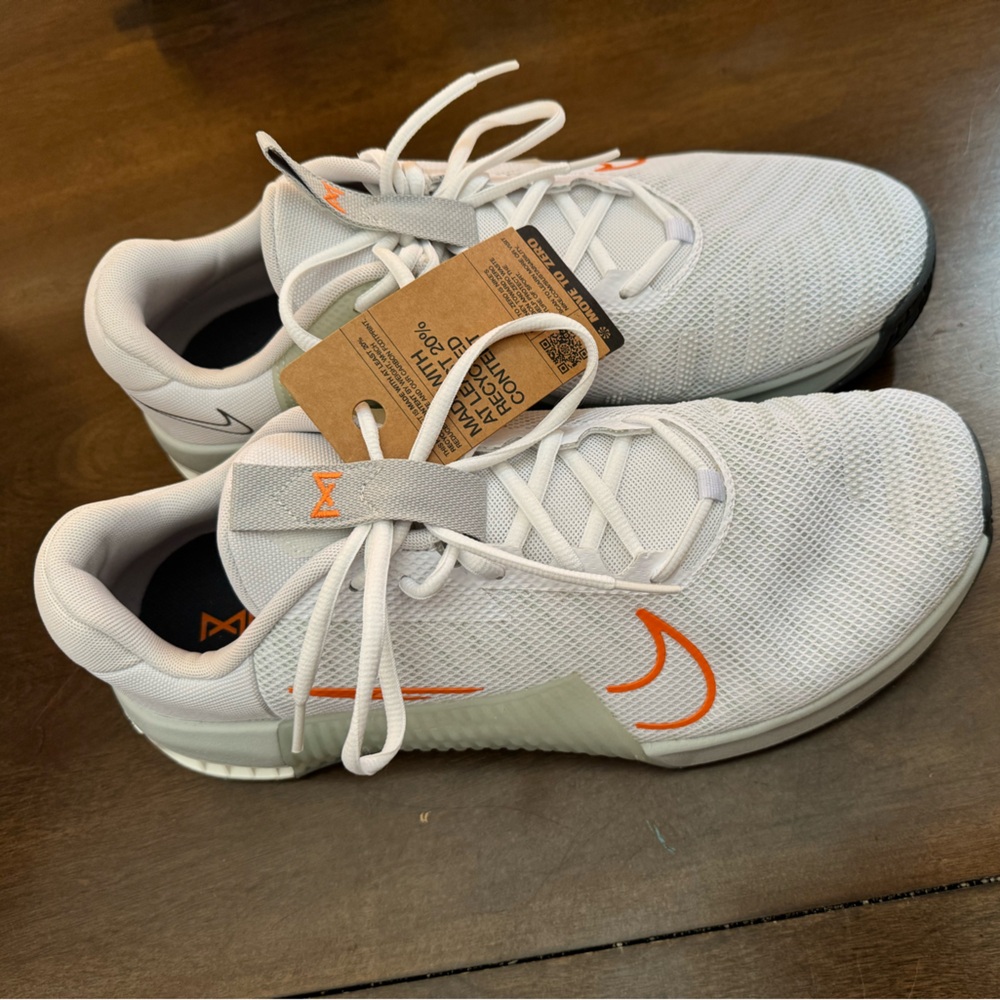 Nike Metcon 9 | Men’s Size 14 | White/Silver/Orange